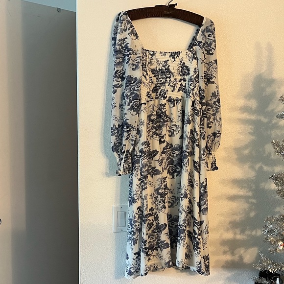white day dress midi Ayda Midi Dress
